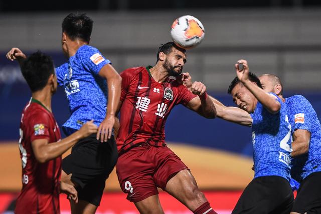 广厦队公告：赵岩昊肋骨骨折 预计将休战4-6周